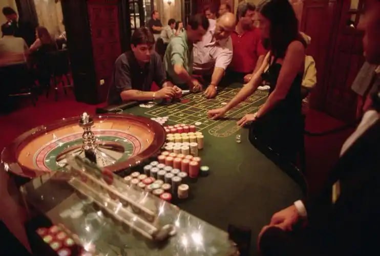 7000bet com